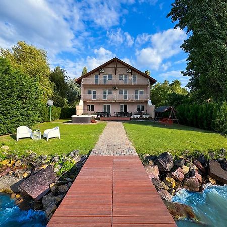 Zoeldpart Villa Балатонсарсо Экстерьер фото
